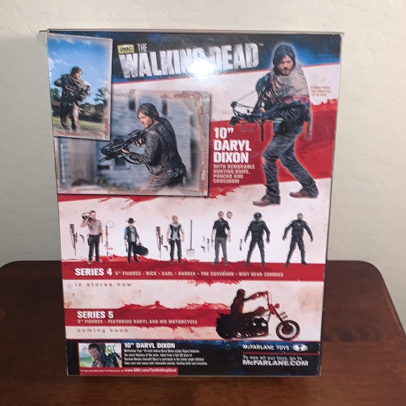 THE WALKING DEAD NEW IN SEALED BOX DARYL DIXON 10” DELUXE ACTION FIGURE - Picture 3 of 6